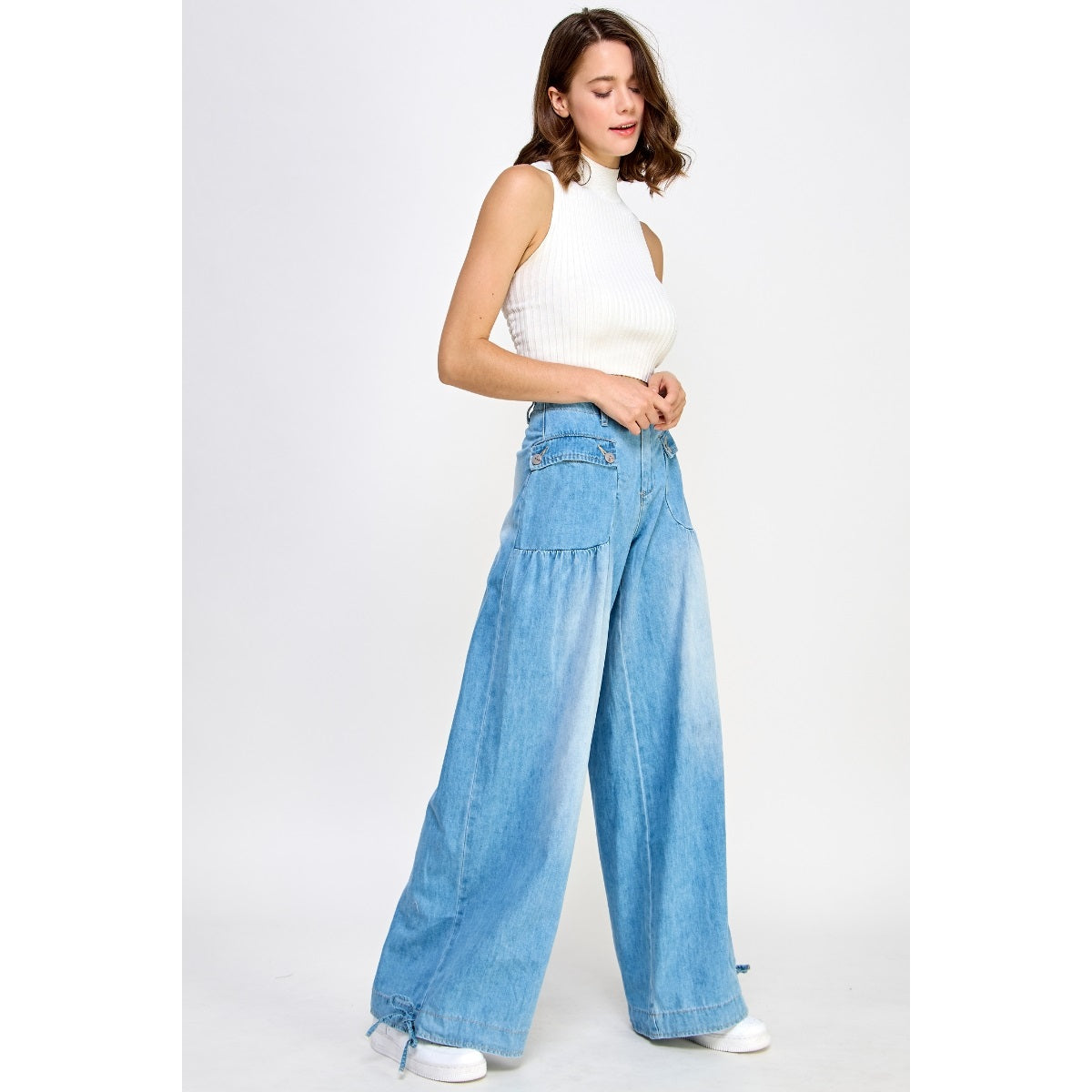 Light Wash Ankle Drawstring Jeans