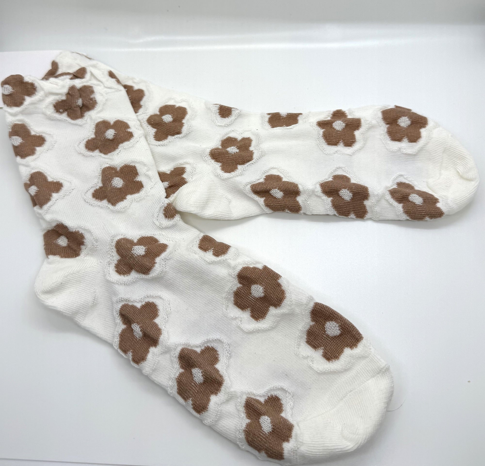 Embossed White & Brown Flower Socks