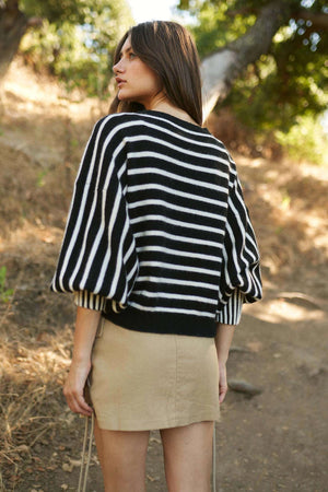 Black& White Striped Puff Sleeve Sweater