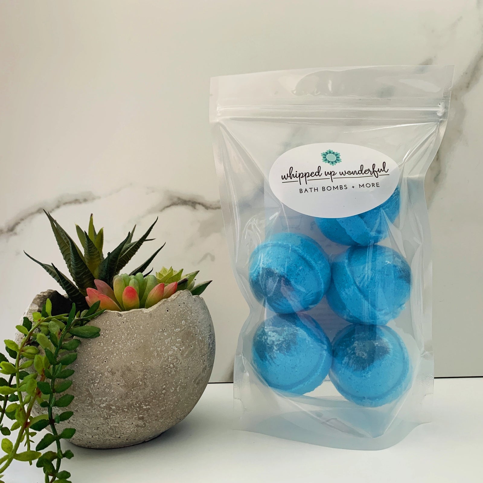 Peppermint Eucalyptus Itty Bitty Bath Bombs