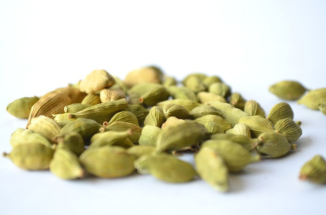 Cardamom (Elettaria cardamomum) Essential Oil