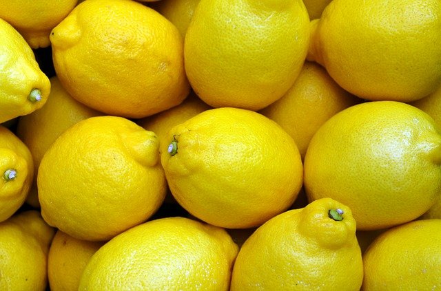 Lemon Essential Oil